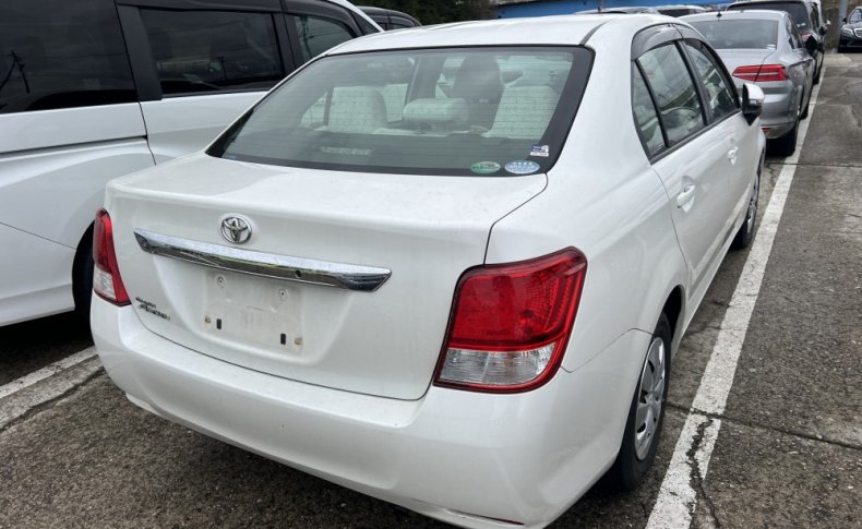 TOYOTA COROLLA AXIO 1.3X 2013