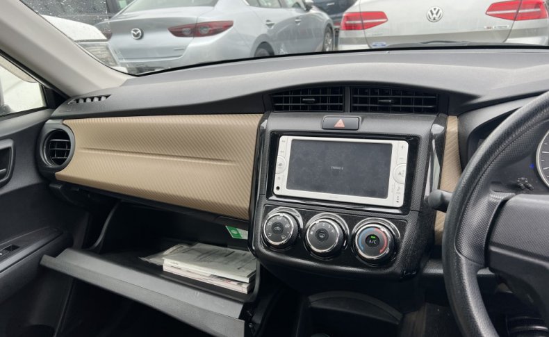 TOYOTA COROLLA AXIO 1.3X 2013