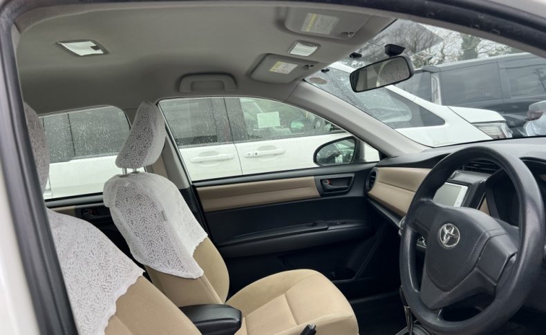 TOYOTA COROLLA AXIO 1.3X 2013