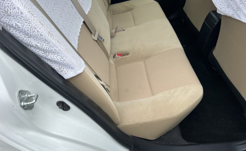 TOYOTA COROLLA AXIO 1.3X 2013