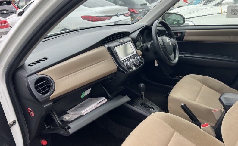 TOYOTA COROLLA AXIO 1.3X 2013