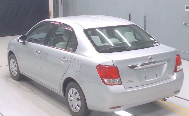 TOYOTA COROLLA AXIO 1.3X G Edition 2013