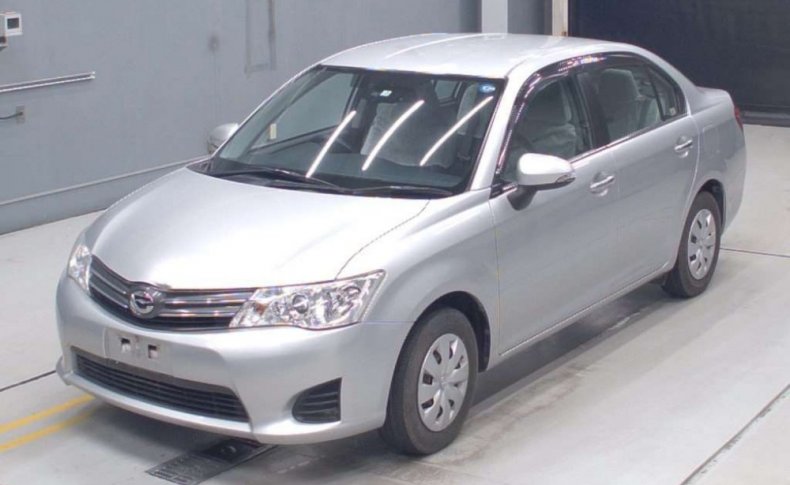 TOYOTA COROLLA AXIO 1.3X G Edition 2013