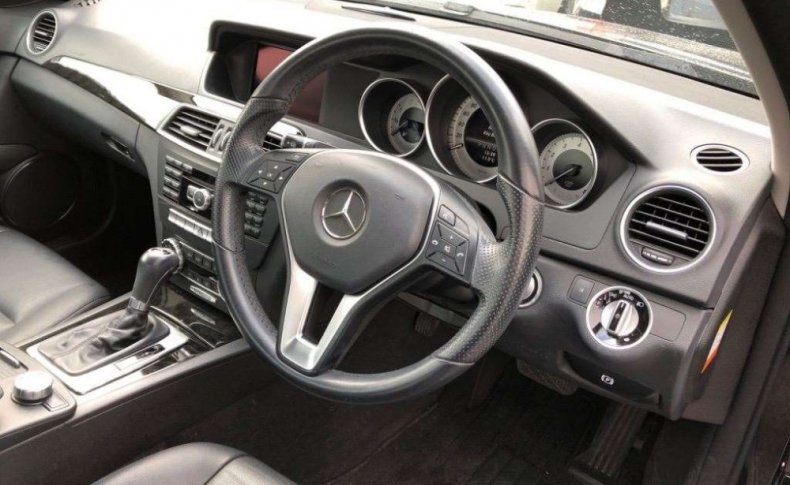 MERCEDES BENZ C-CLASS C 180 2013
