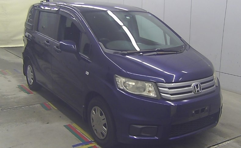HONDA FREED SPIKE G Just Selection 2011