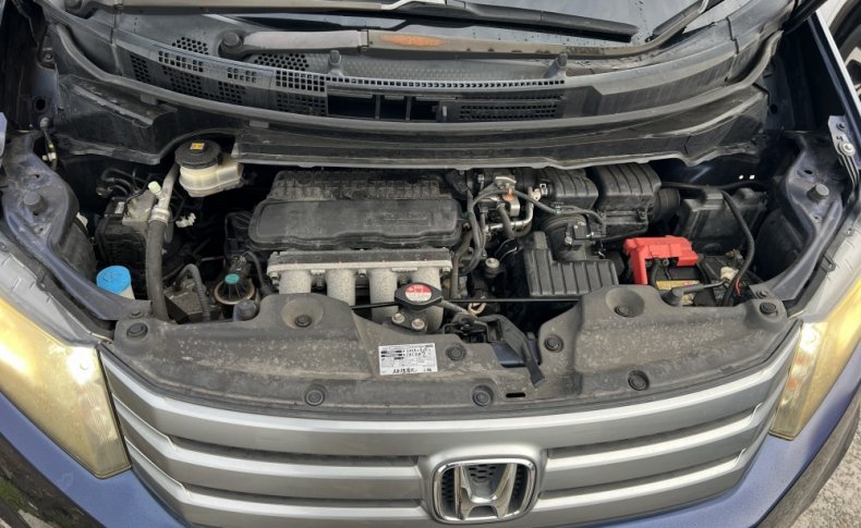 HONDA FREED SPIKE G Just Selection 2011