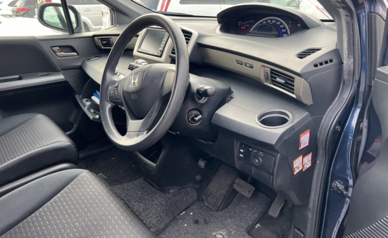 HONDA FREED SPIKE G Just Selection 2011