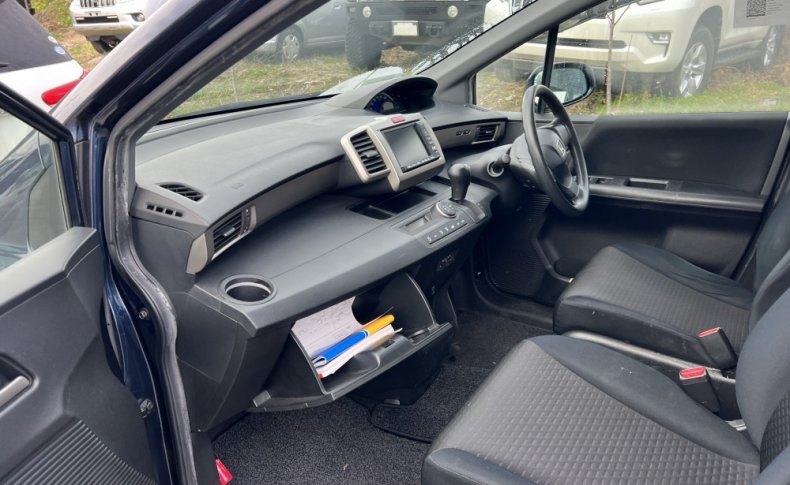 HONDA FREED SPIKE G Just Selection 2011