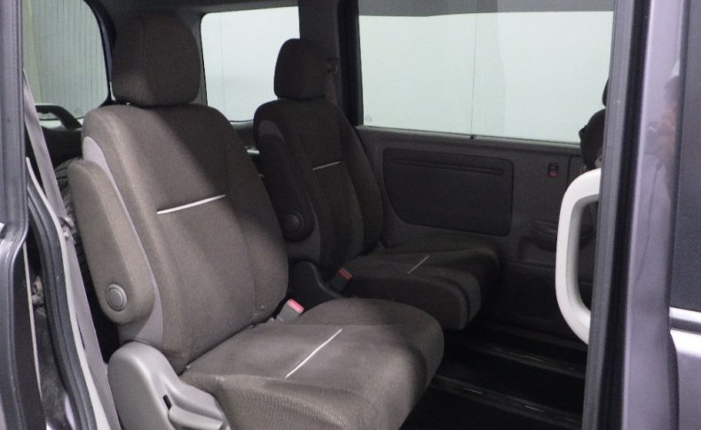 HONDA STEPWGN 4WD G 7seats 2015