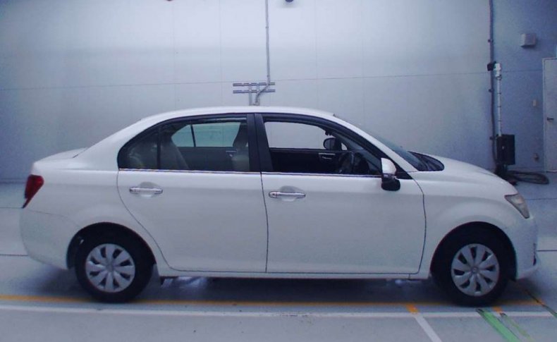 TOYOTA COROLLA AXIO 1.3X G Edition 2012