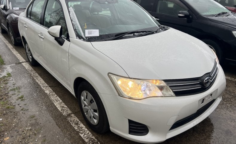TOYOTA COROLLA AXIO 1.3X G Edition 2012