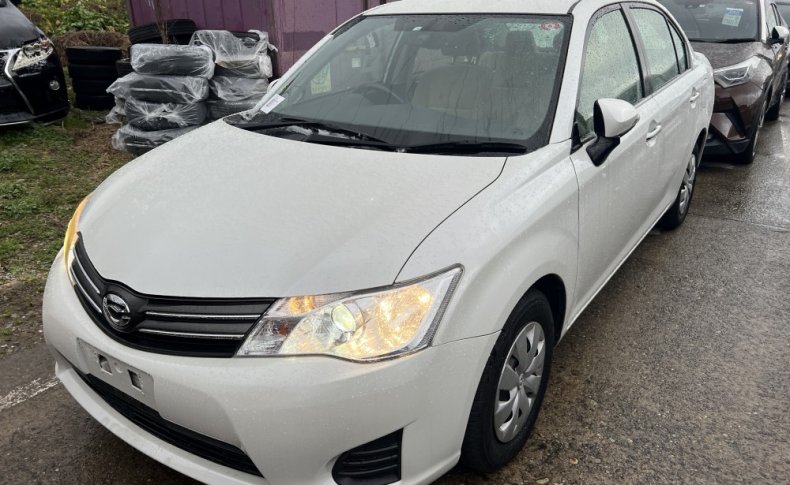 TOYOTA COROLLA AXIO 1.3X G Edition 2012