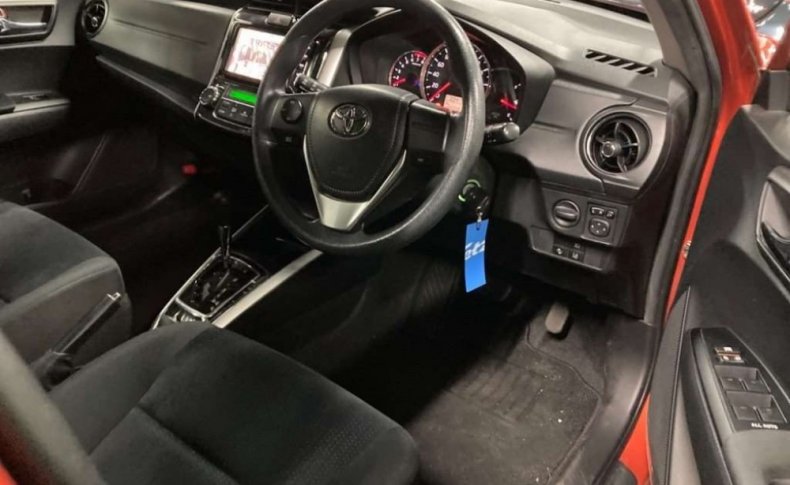 TOYOTA COROLLA FIELDER 1.5 G 2015
