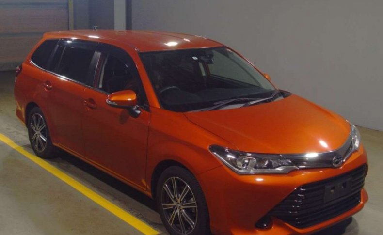 TOYOTA COROLLA FIELDER 1.5 G 2015