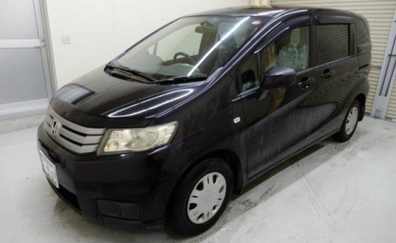HONDA FREED SPIKE G Just Selection 2010