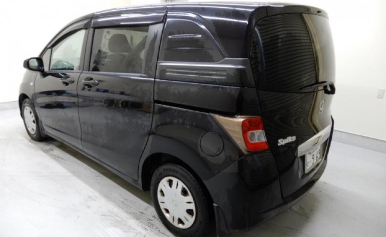 HONDA FREED SPIKE G Just Selection 2010