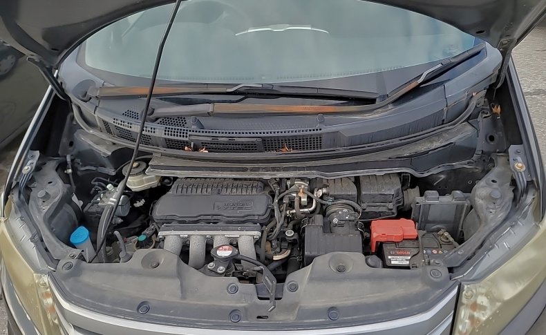 HONDA FREED SPIKE G Just Selection 2010