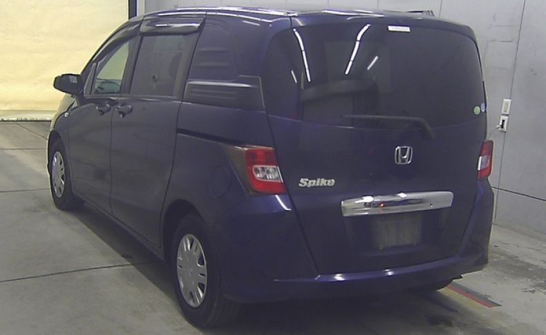 HONDA FREED SPIKE G Just Selection 2010