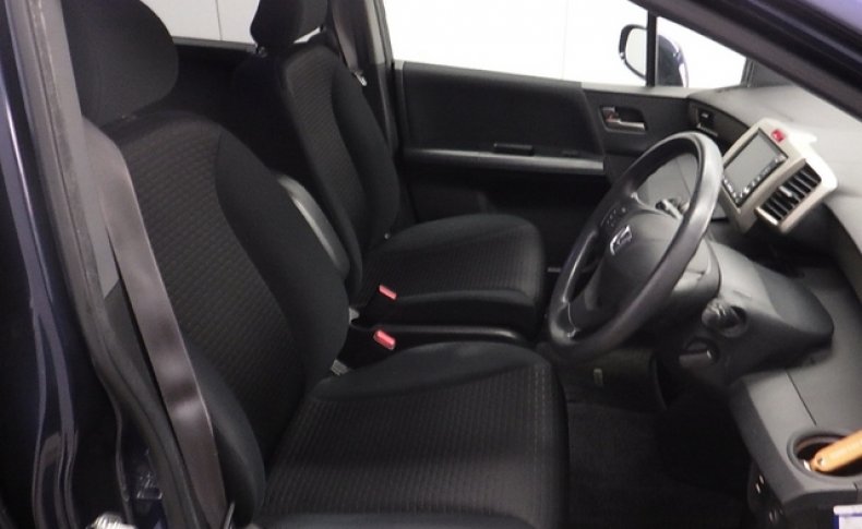 HONDA FREED SPIKE G Just Selection 2010