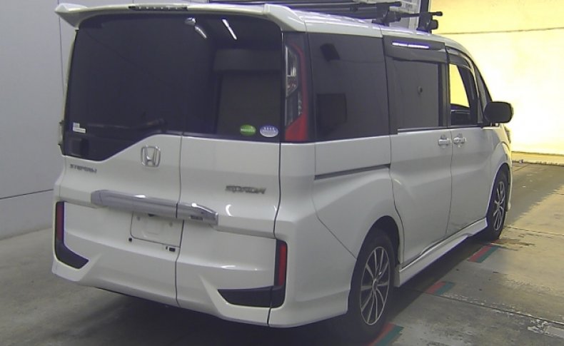 HONDA STEPWGN Honda Sensing 7seats 2018