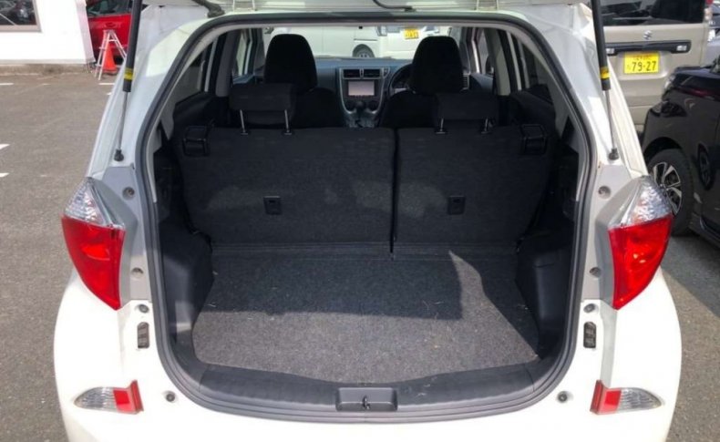 TOYOTA RACTIS X 2011