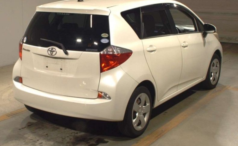 TOYOTA RACTIS X 2011