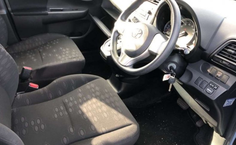 TOYOTA RACTIS X 2011