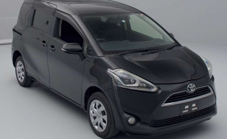 TOYOTA SIENTA G 4WD 2015