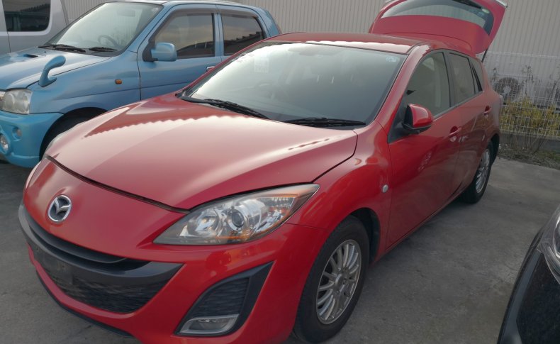MAZDA AXELA 15C 2011