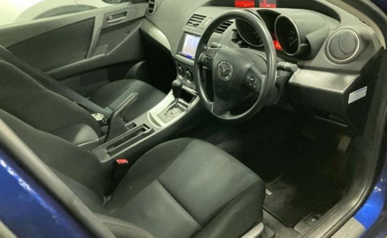 MAZDA AXELA 15C 2011