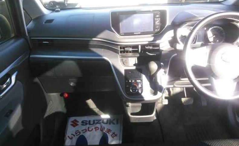 DAIHATSU MOVE Custom RS SA 2015