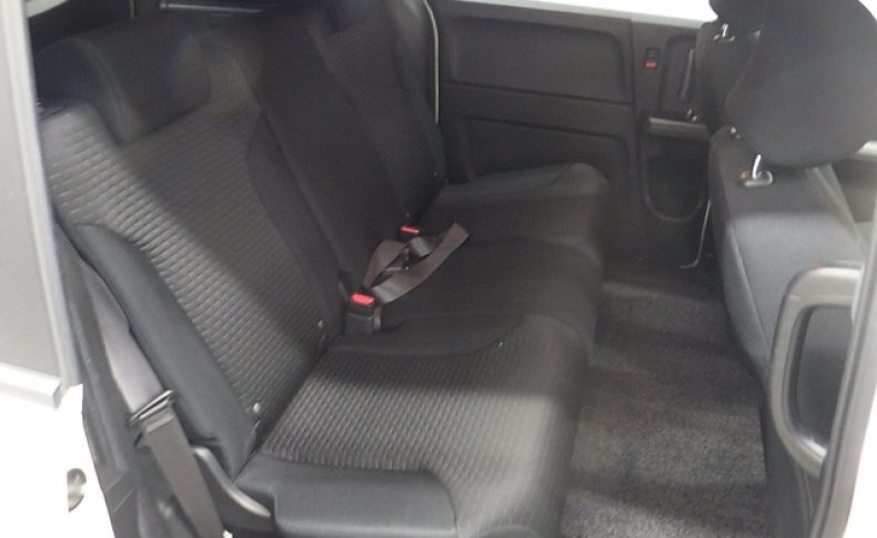 HONDA FREED SPIKE G Just Selection 2011