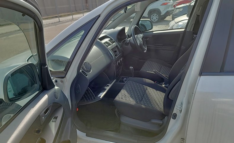 SUZUKI SX-4 1.5G 2009