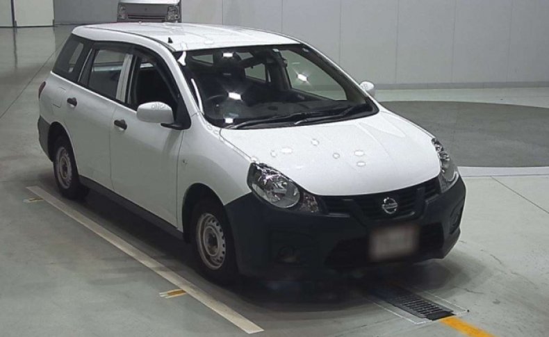 NISSAN AD VE 2019