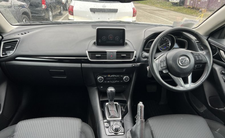 MAZDA AXELA 15S HID HIGH INTENSITY PKG 2015