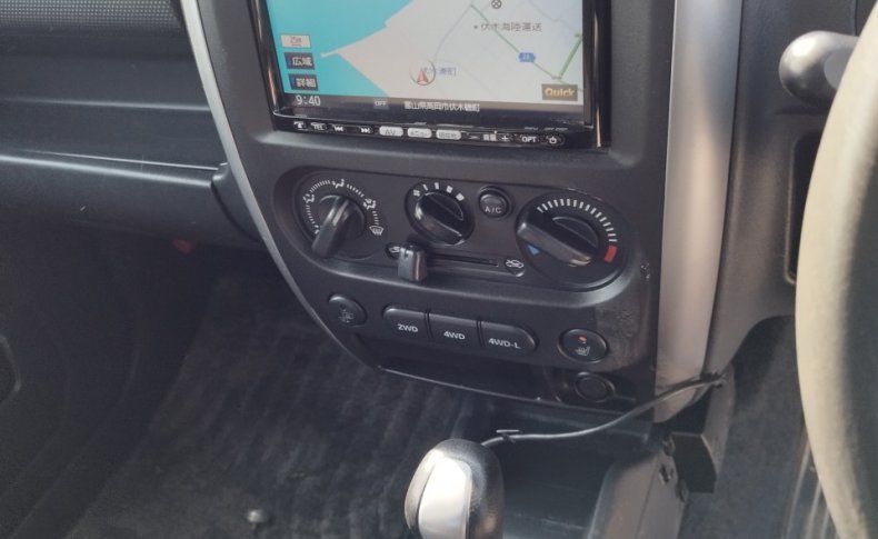 SUZUKI JIMNY SIERRA BASE GRADE 4WD 2012