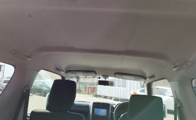 SUZUKI JIMNY SIERRA BASE GRADE 4WD 2012
