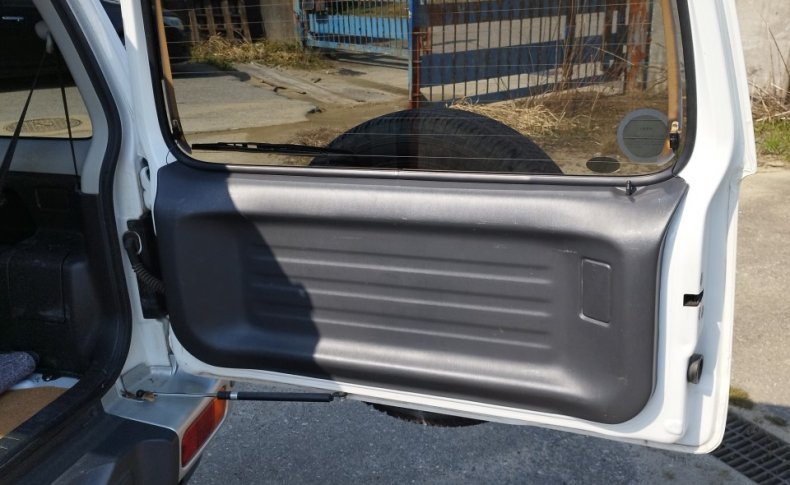 SUZUKI JIMNY SIERRA BASE GRADE 4WD 2012