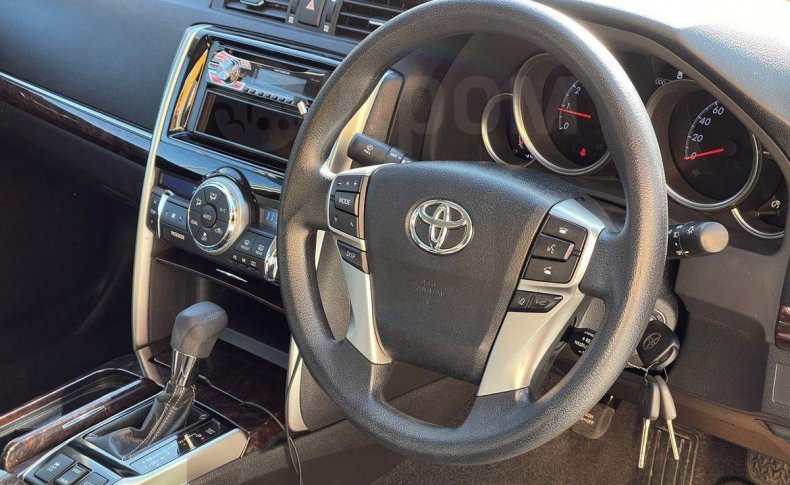 TOYOTA MARK X 250G F PACKAGE 2019/10