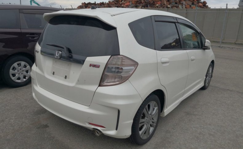 HONDA FIT RS 2011
