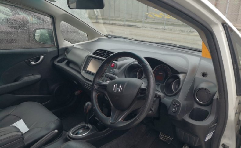 HONDA FIT RS 2011