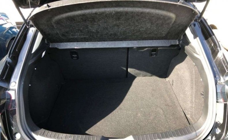 MAZDA AXELA 15S Touring 2016