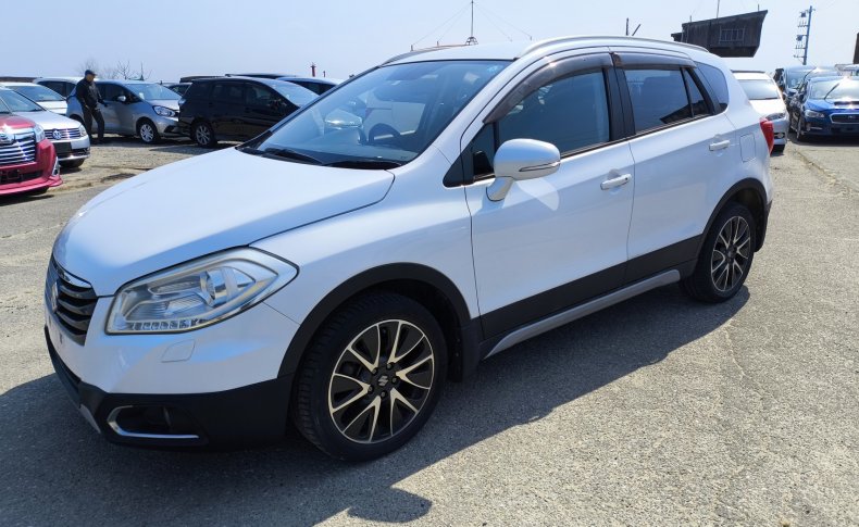 SUZUKI SX-4 S-Cross Screen To 2016