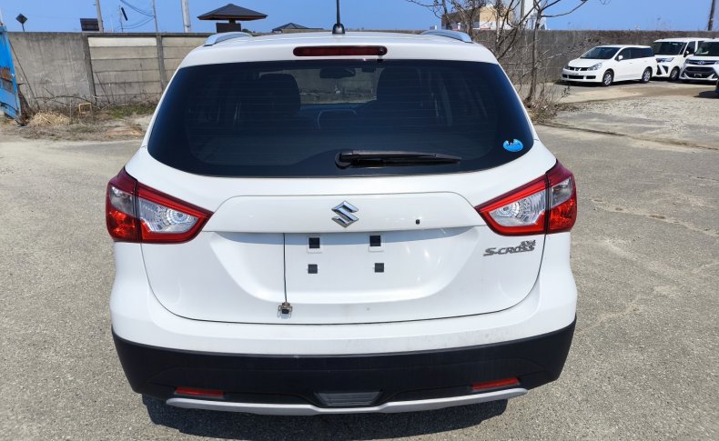 SUZUKI SX-4 S-Cross Screen To 2016