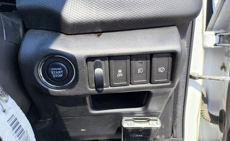 SUZUKI SX-4 S-Cross Screen To 2016