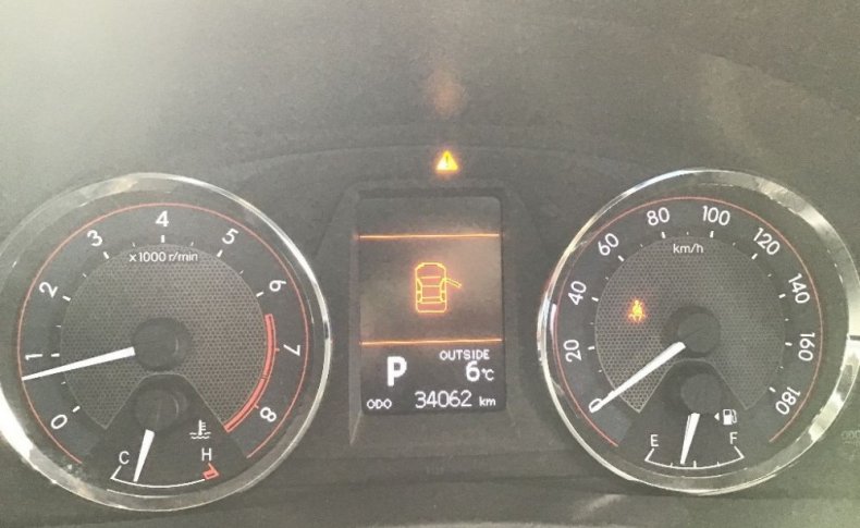 TOYOTA AURIS 150X S Package 2013