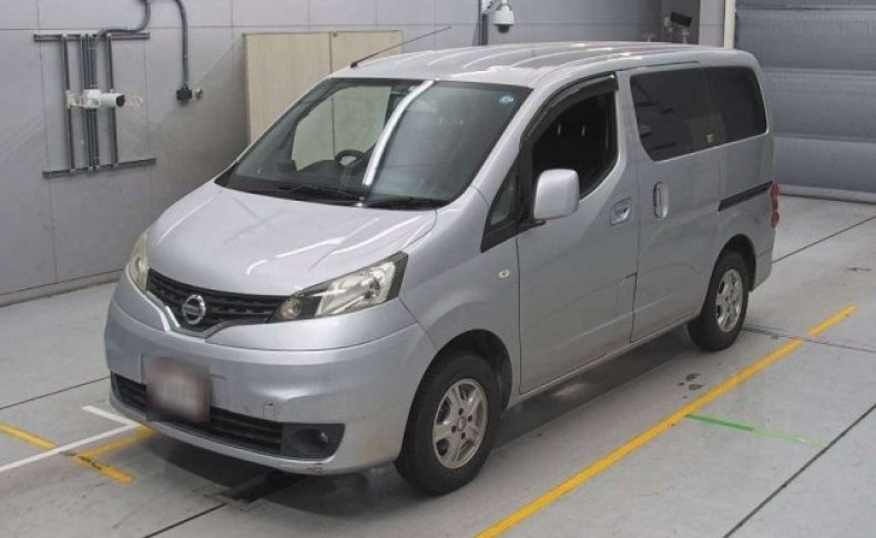 NISSAN NV200 16X-2R 2013