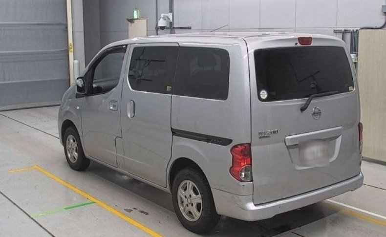 NISSAN NV200 16X-2R 2013