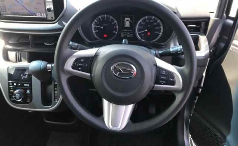DAIHATSU MOVE Custom X SA 2014