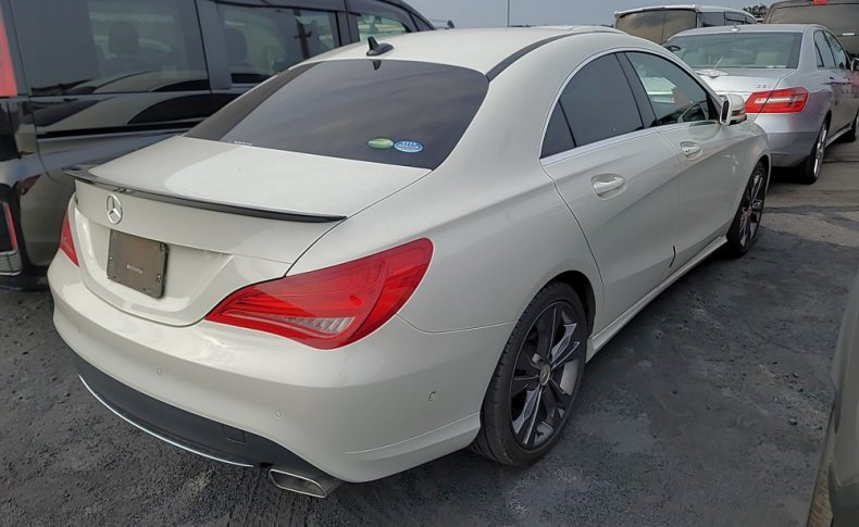 MERCEDES BENZ CLA CLA180 2014